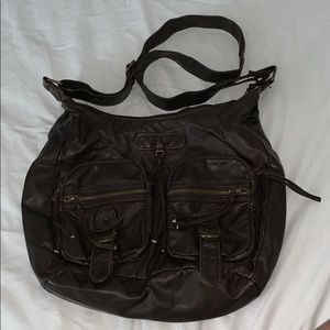 Crossbody purse